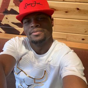 Meet your Posher, Adrian